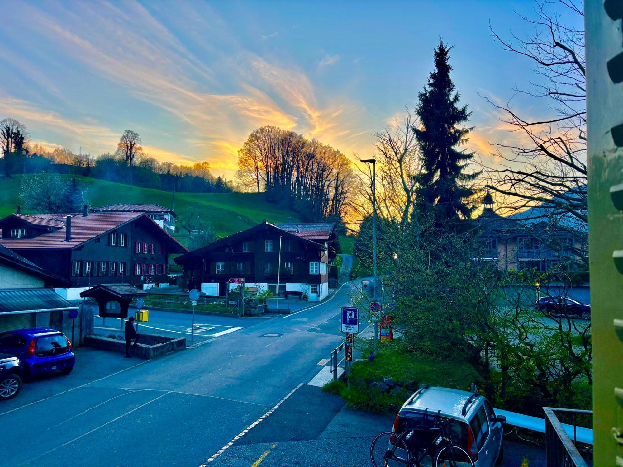 Au Bord Du Lac Därligen Zewnętrze zdjęcie